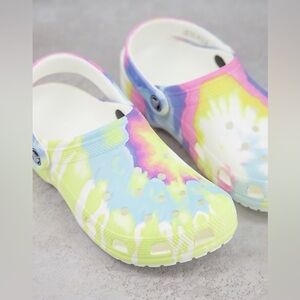 Crocs Classic Pastel Tie Dye Shoes